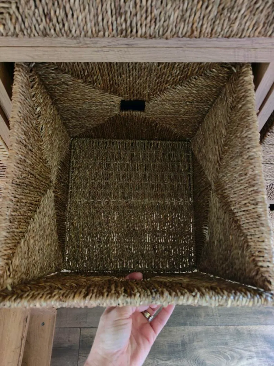 Storage cubes and baskets - Image 4