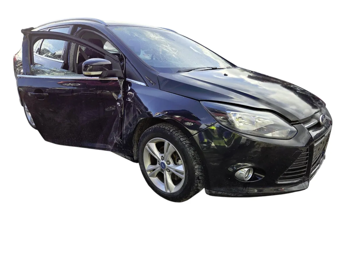 2013 FORD FOCUS For Breaking/Dismantling - Image 1