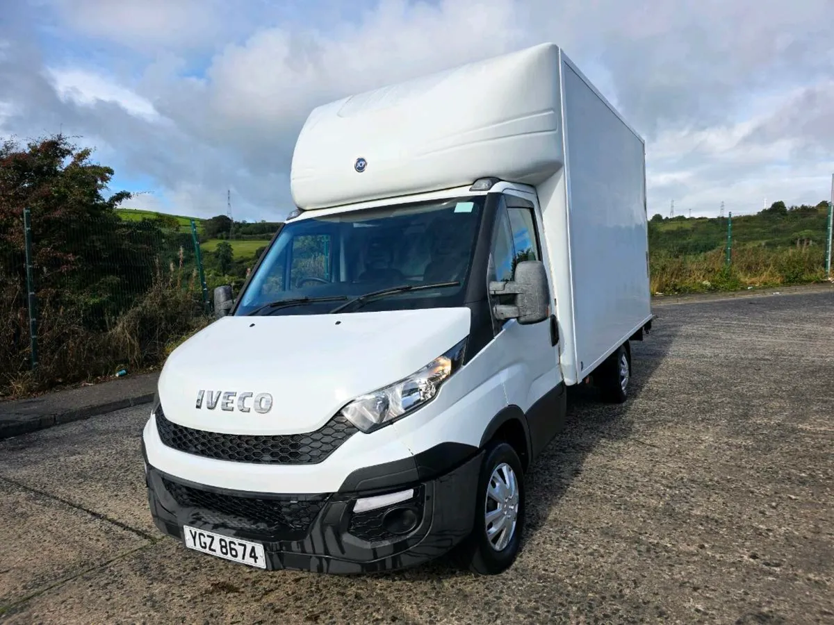 2016 iveco daily luton van - Image 2