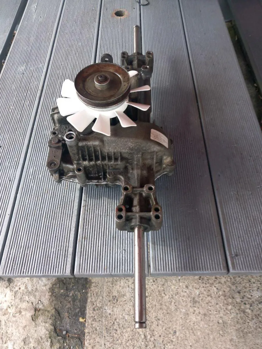 Countax/Westwood hydrostatic transmission for sale - Image 2