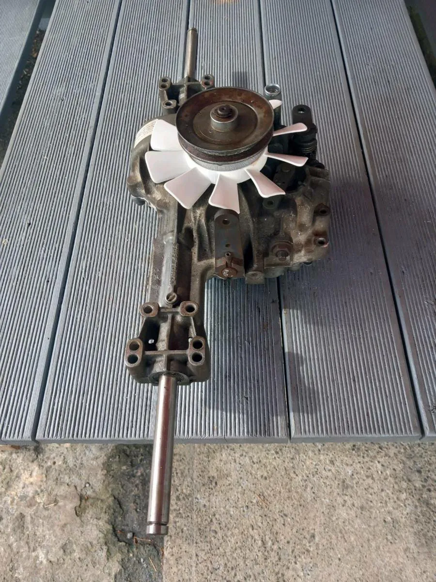 Countax/Westwood hydrostatic transmission for sale - Image 4