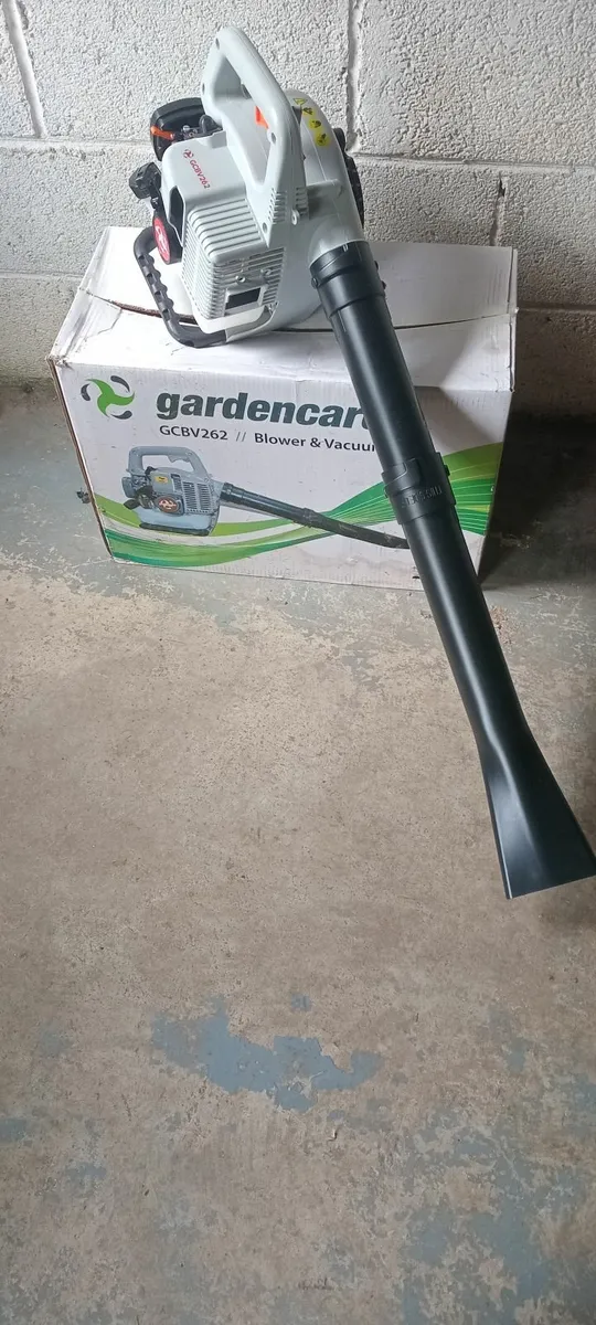 Leaf blower vacum