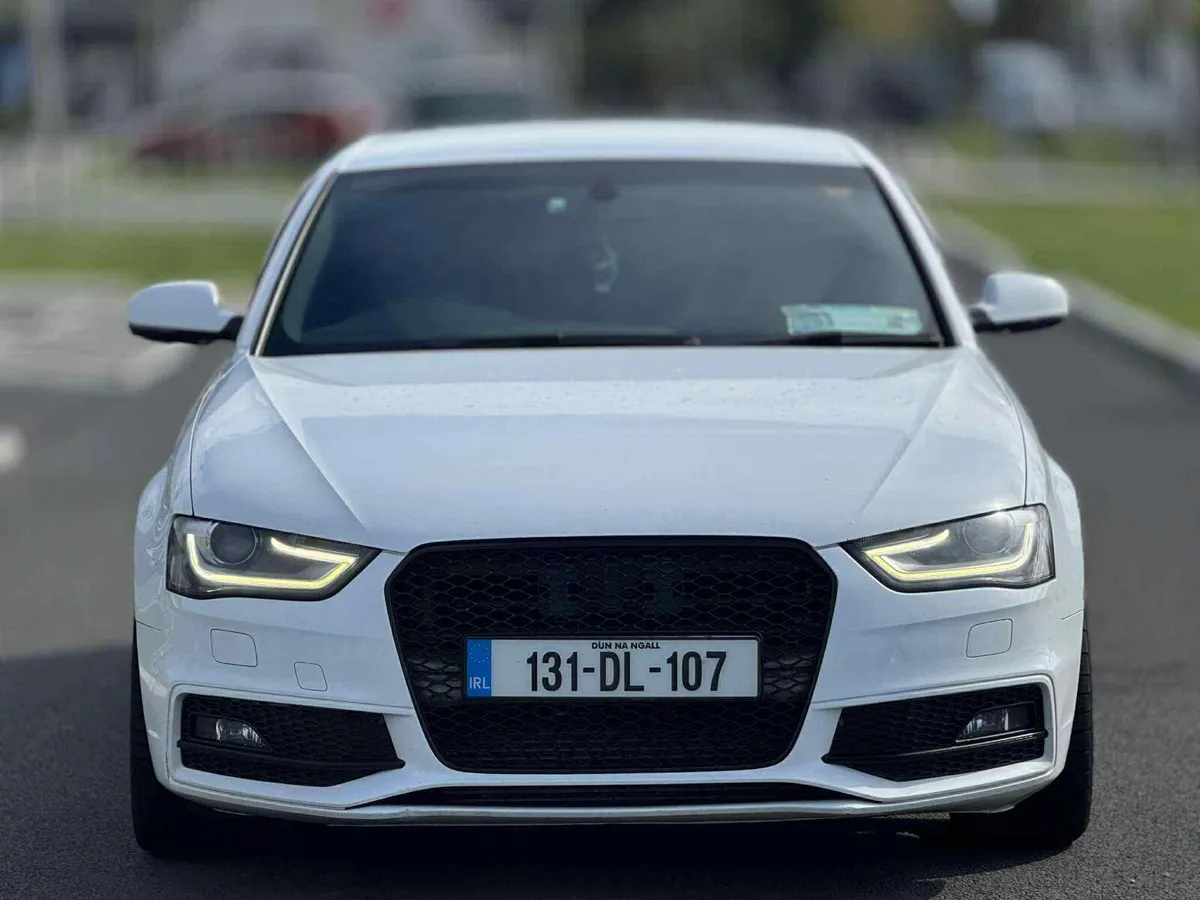 Audi A4 s line black Ed Automatic - Image 2