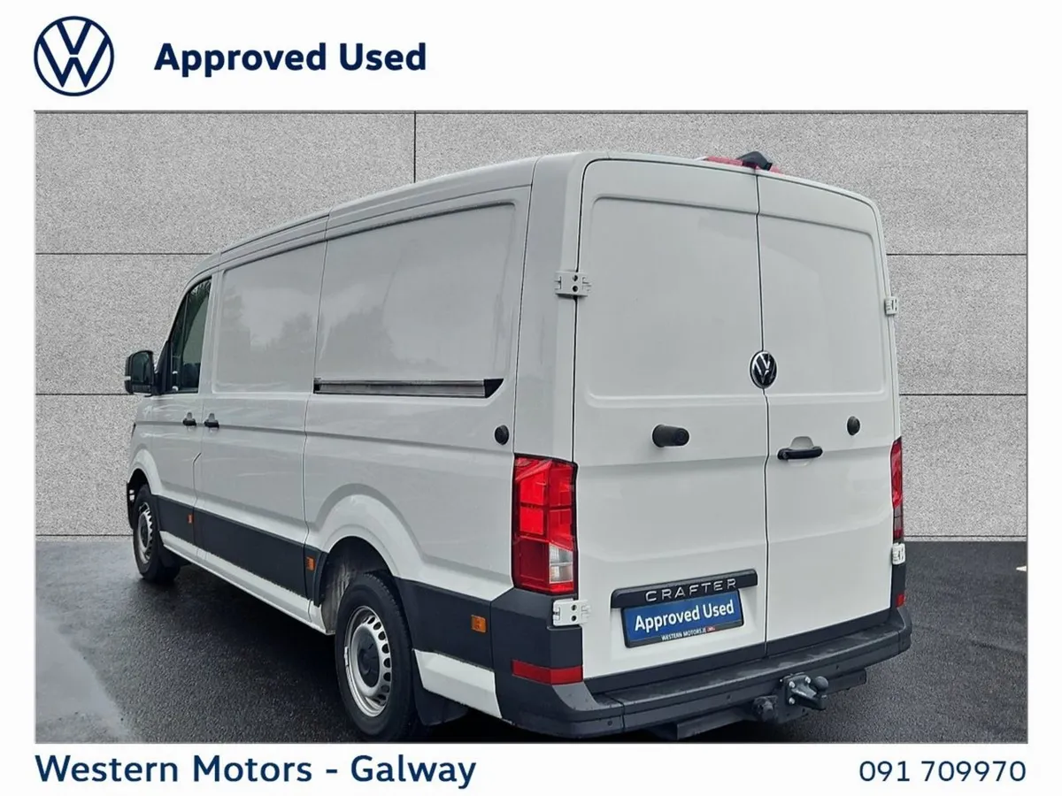 Volkswagen Crafter Crafter 30 MWB 140BHP Manual - Image 3