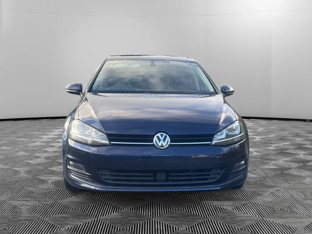VW GOLF COMFORTLINE DSG LOW-KM - Image 2
