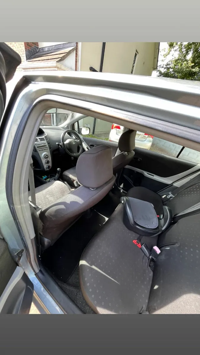 Car - Image 1