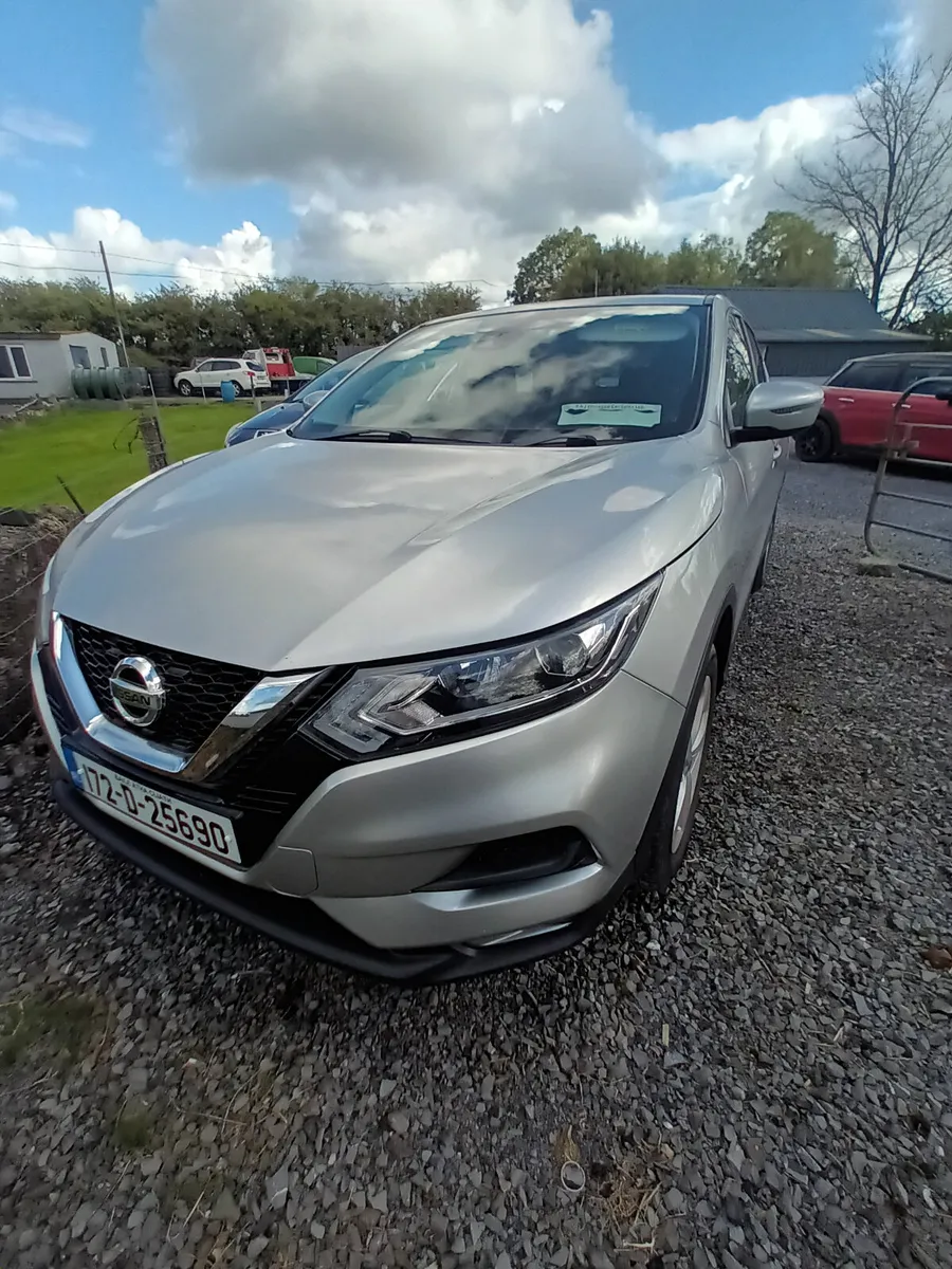 Nissan Qashqai 2017 - Image 2