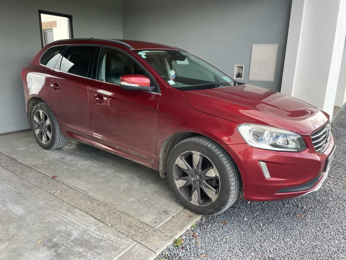 Volvo XC60 - Image 2
