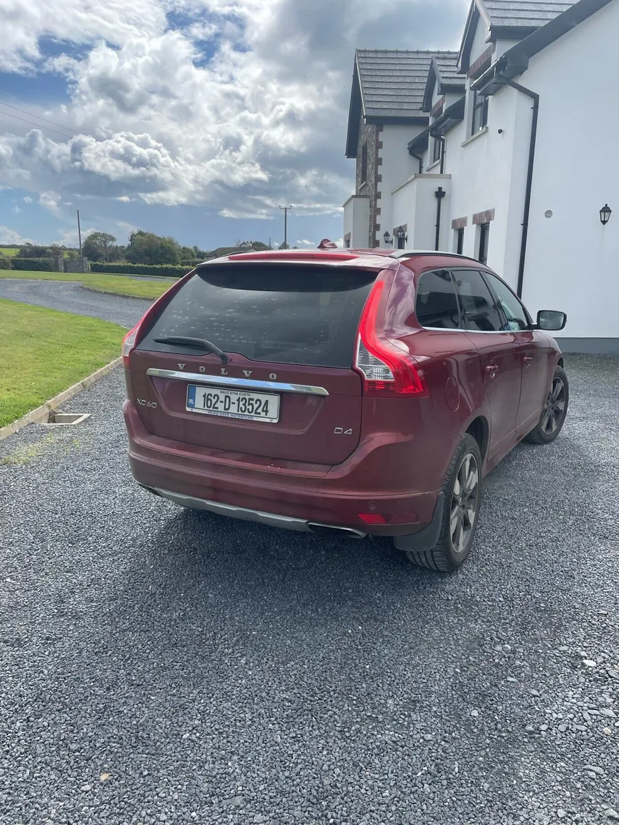Volvo XC60 - Image 4