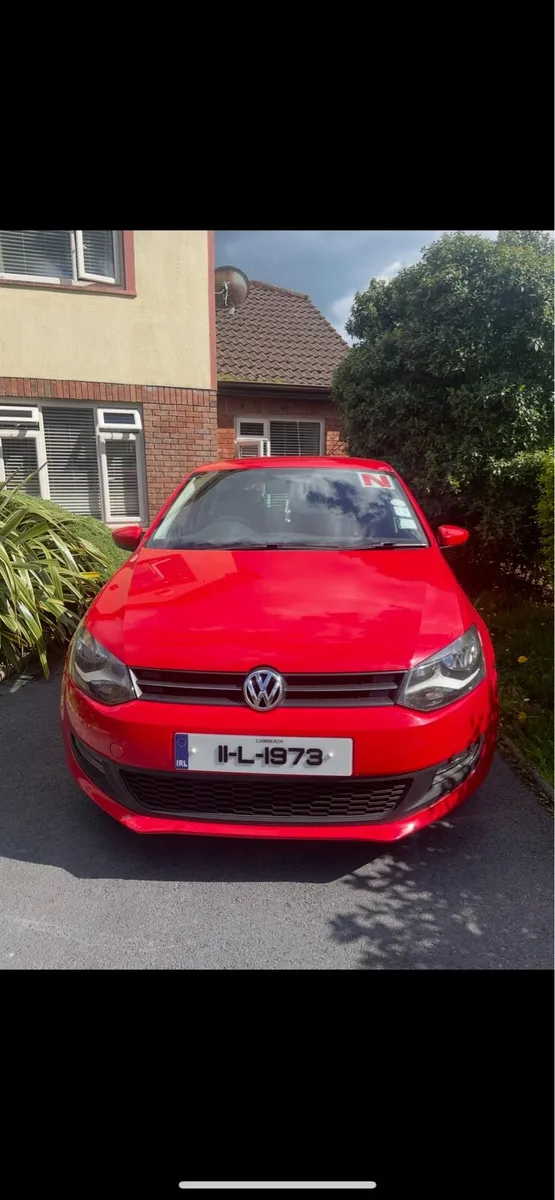 2011 Volkswagen Polo - Image 1