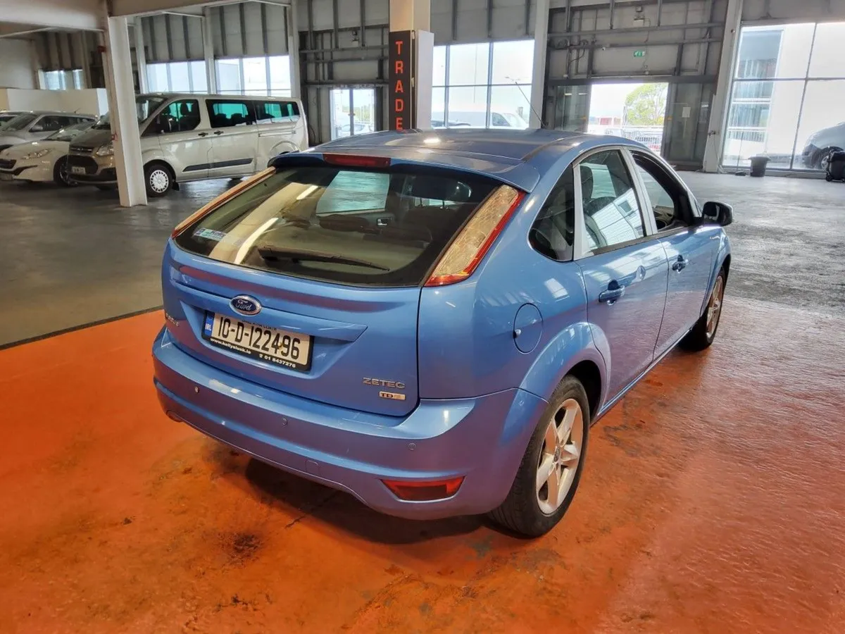 Ford Focus 1.6 Tdci 90 PS Zetec - Image 3