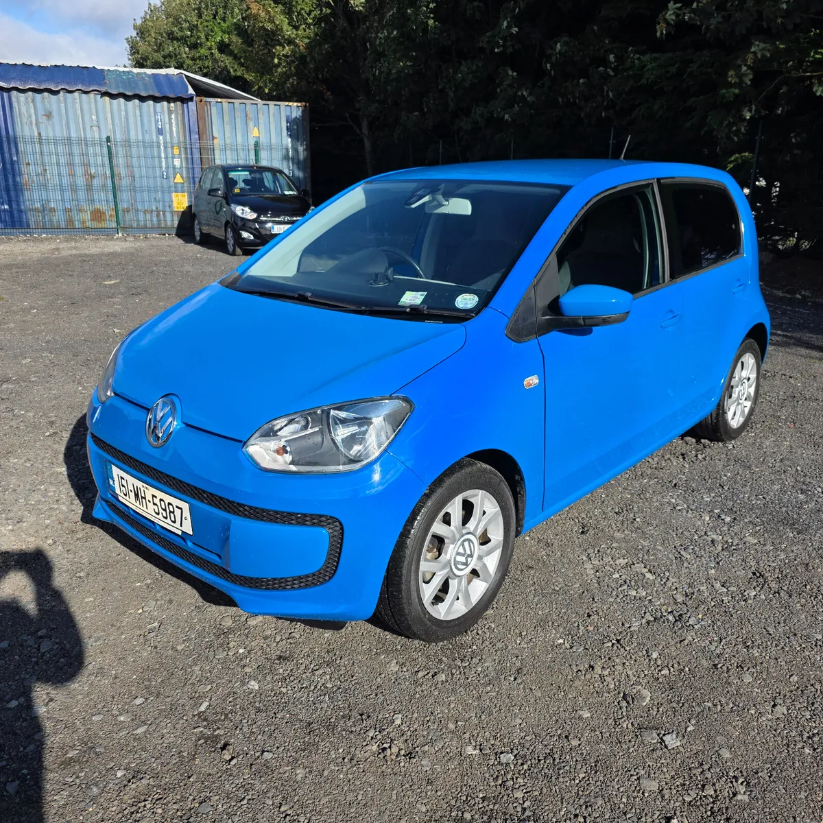 Volkswagen up! 2015 Automatic Hi Spec - Image 3