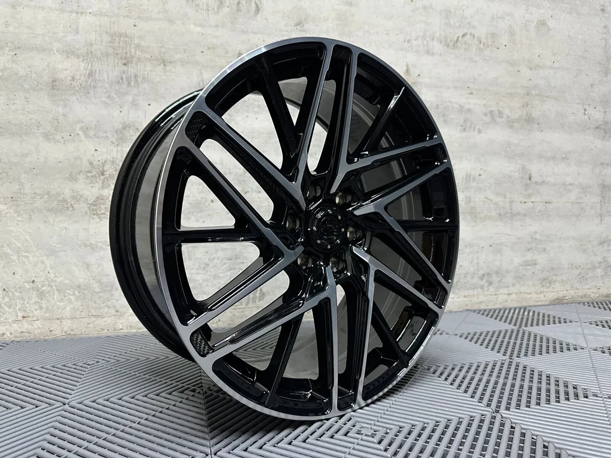 19"  VS8 Alloys  Ford Transit Custom Van 6x120 - Image 4