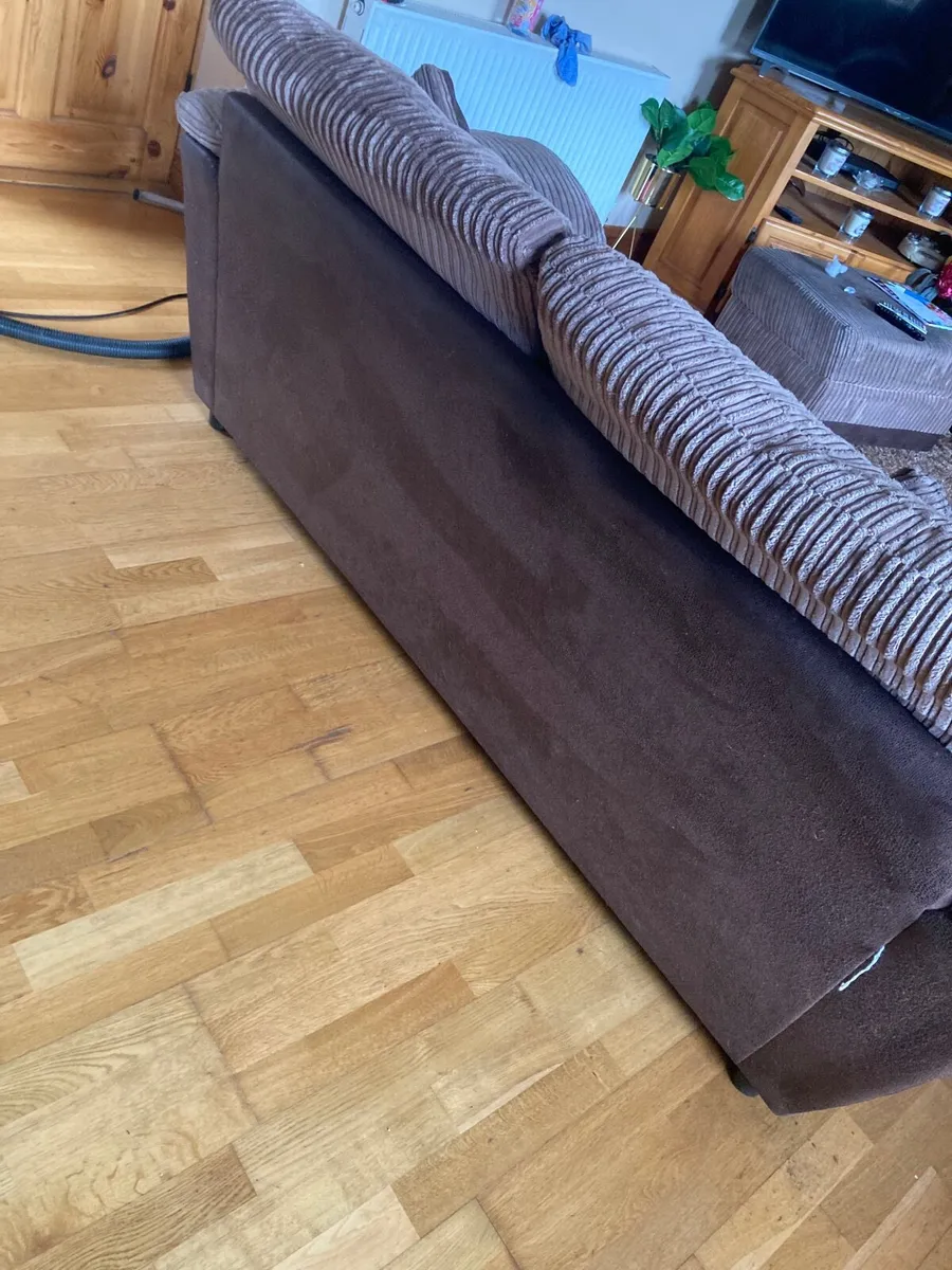 2 and 3 seater sofa - Image 2