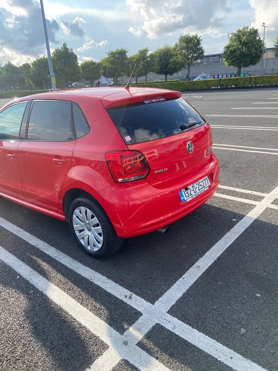 Volkswagen Polo 2013 - Image 2