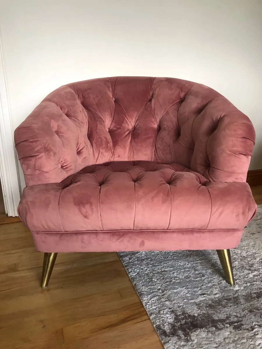 Arm chair / Accent chair - Image 1
