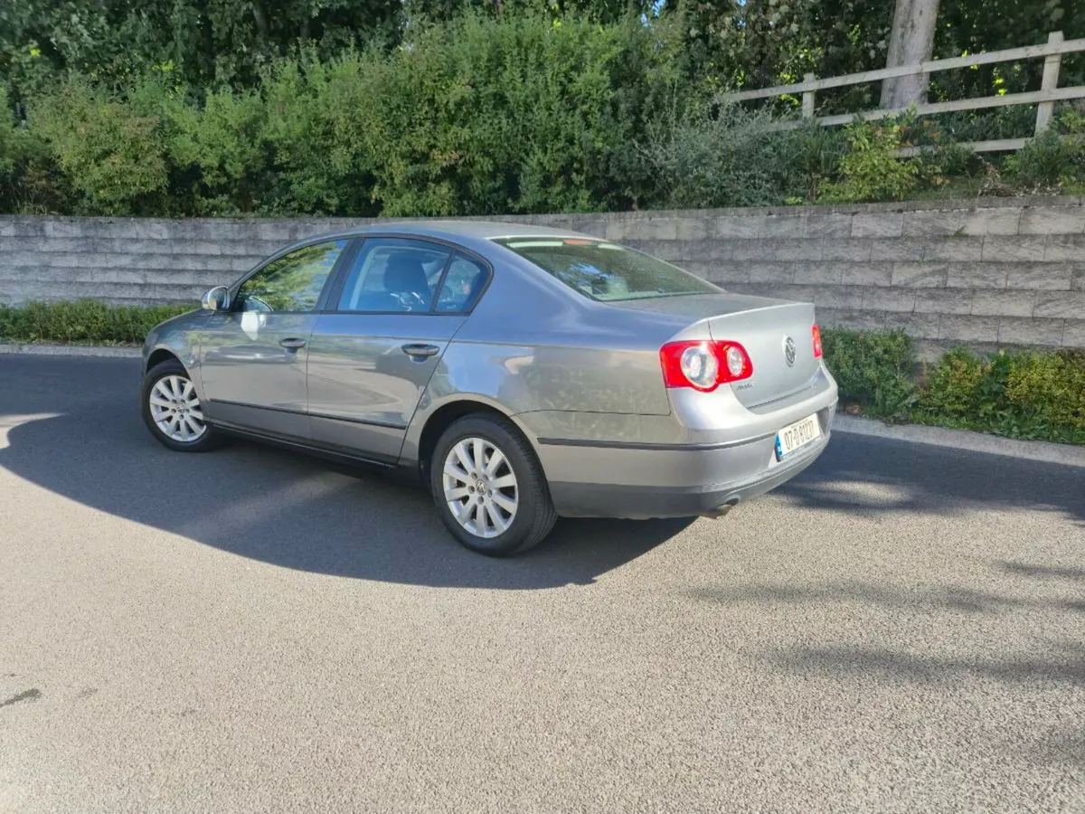 Volkswagen Passat 1.6 fsi - Image 4