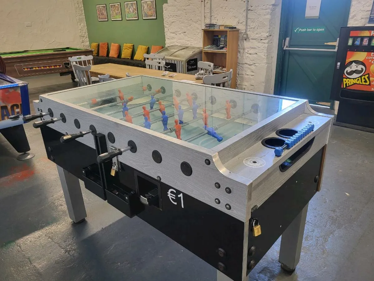 commercial foosball table in very good condition - Image 2