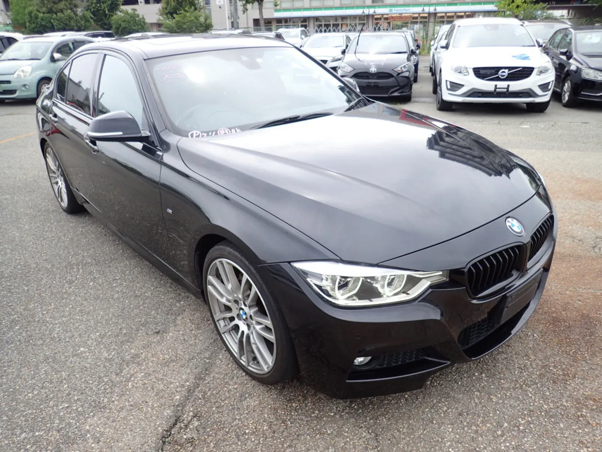 BMW 320d M-SPORT SHADOW EDITION 4DR SALOON AUTO - Image 1