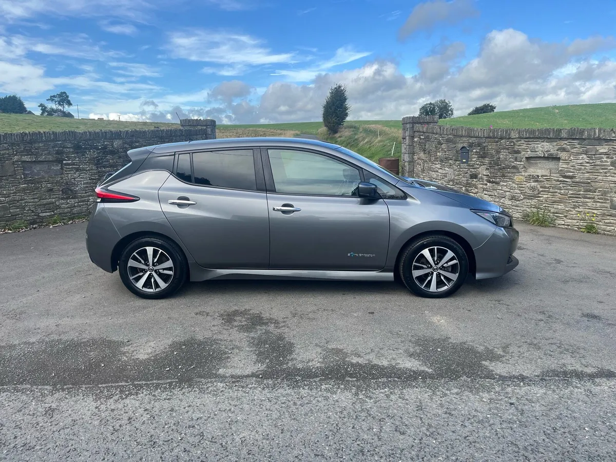 Nissan leaf 2018 Long TAX and NCT - Image 2