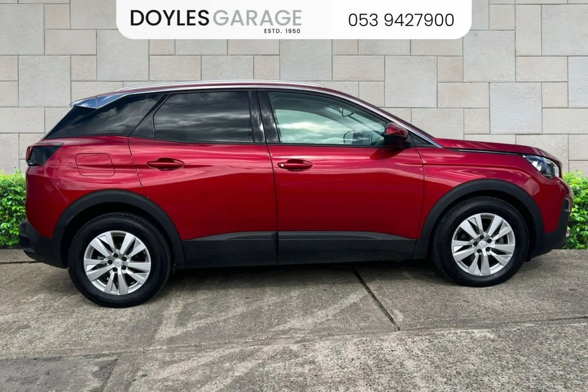 Peugeot 3008 Active 1.6 Blue HDi Diesel 120bhp - Image 2