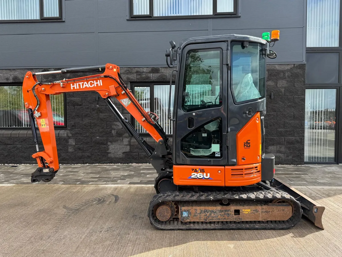 2021 Hitachi ZX26U-6 - Image 1