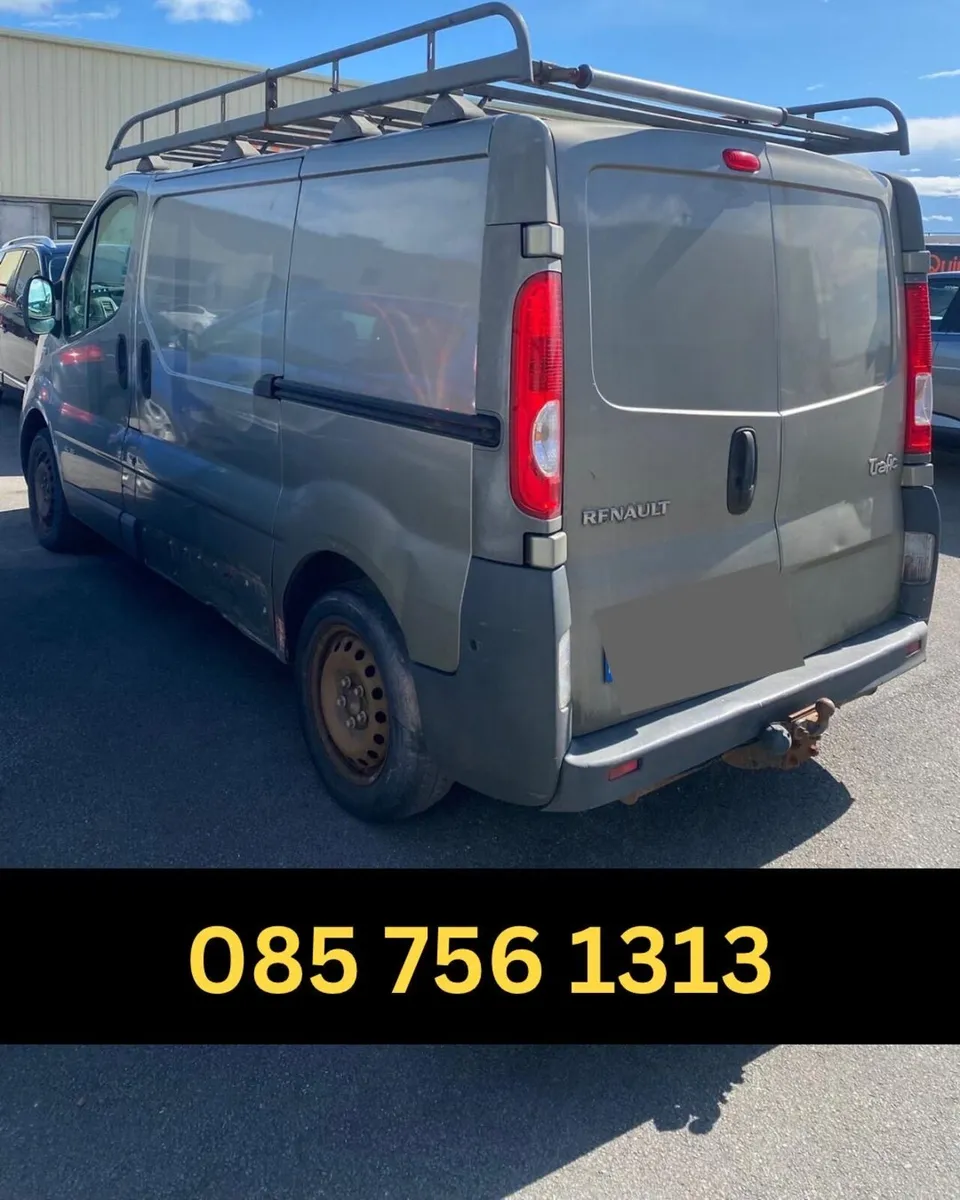 2013 Renault Trafic for breaking - Image 1