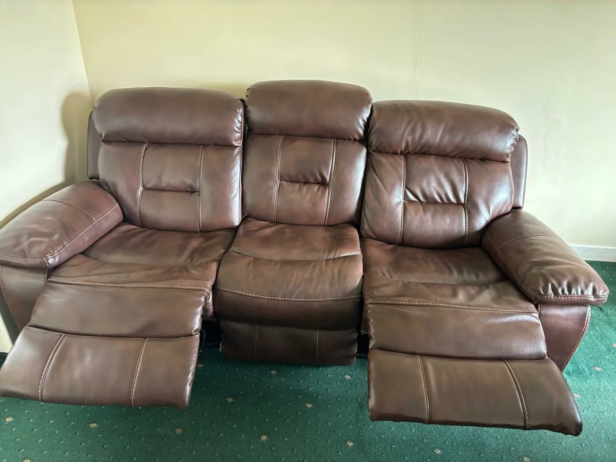 Leather sofa - Image 2