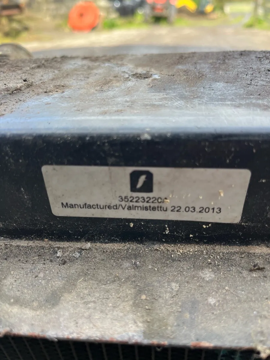 Valtra N & T 1 parts - Image 1