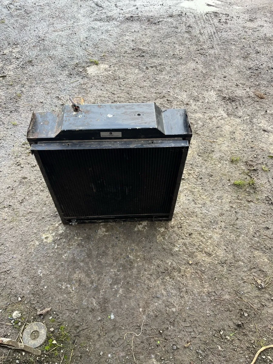 Valtra N & T 1 parts - Image 2