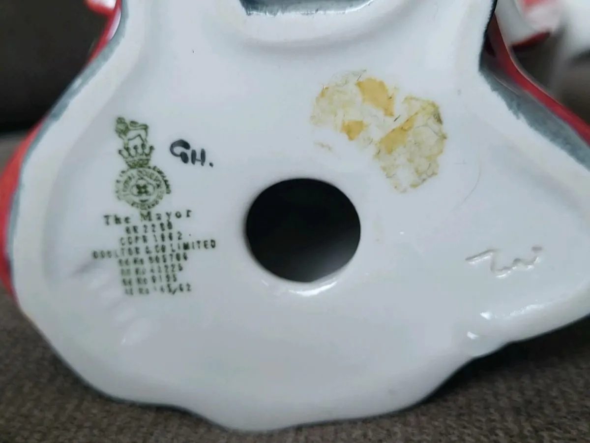 Royal Doulton "The Mayor," HN228 - Image 3