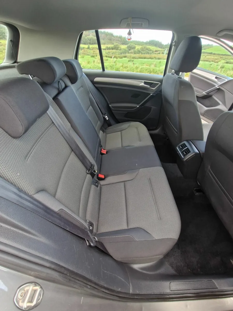 Volkswagen Golf 2014 - Image 3