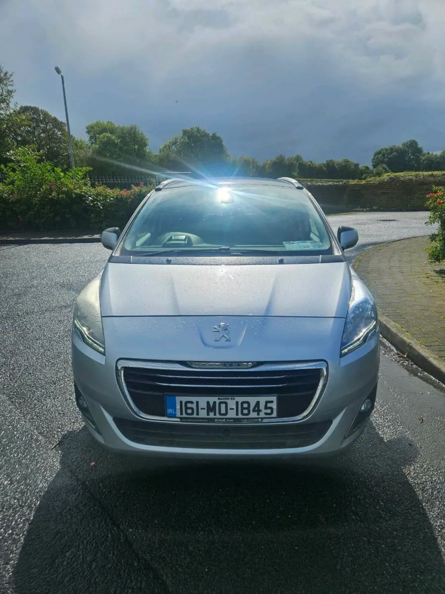 Peugeot 5008 1.6 High Spec - Image 3