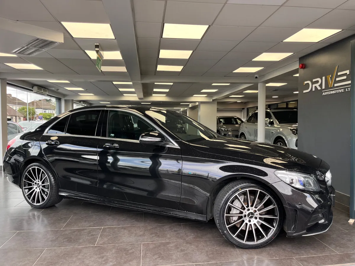 Mercedes-Benz C 300 AMG 2021 - Image 1