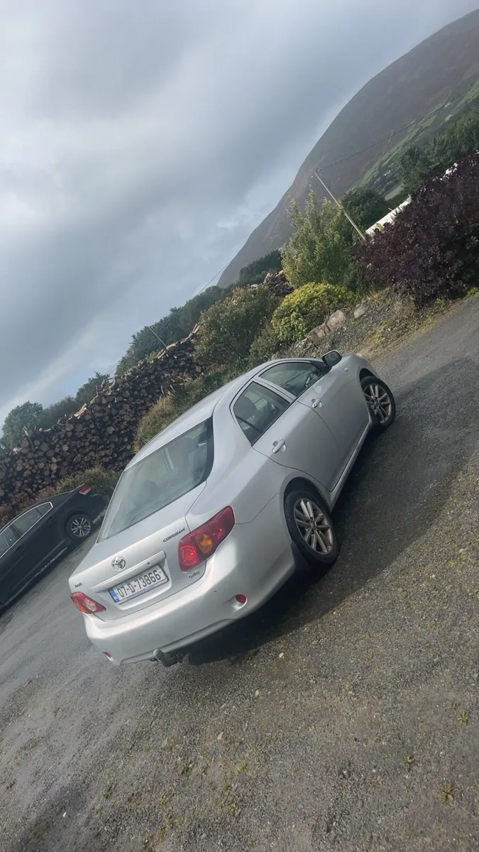 Car - Image 2