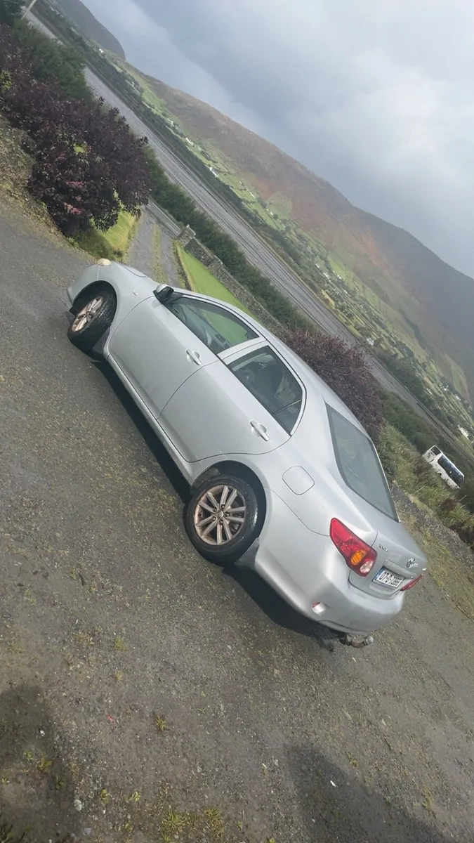Car - Image 3