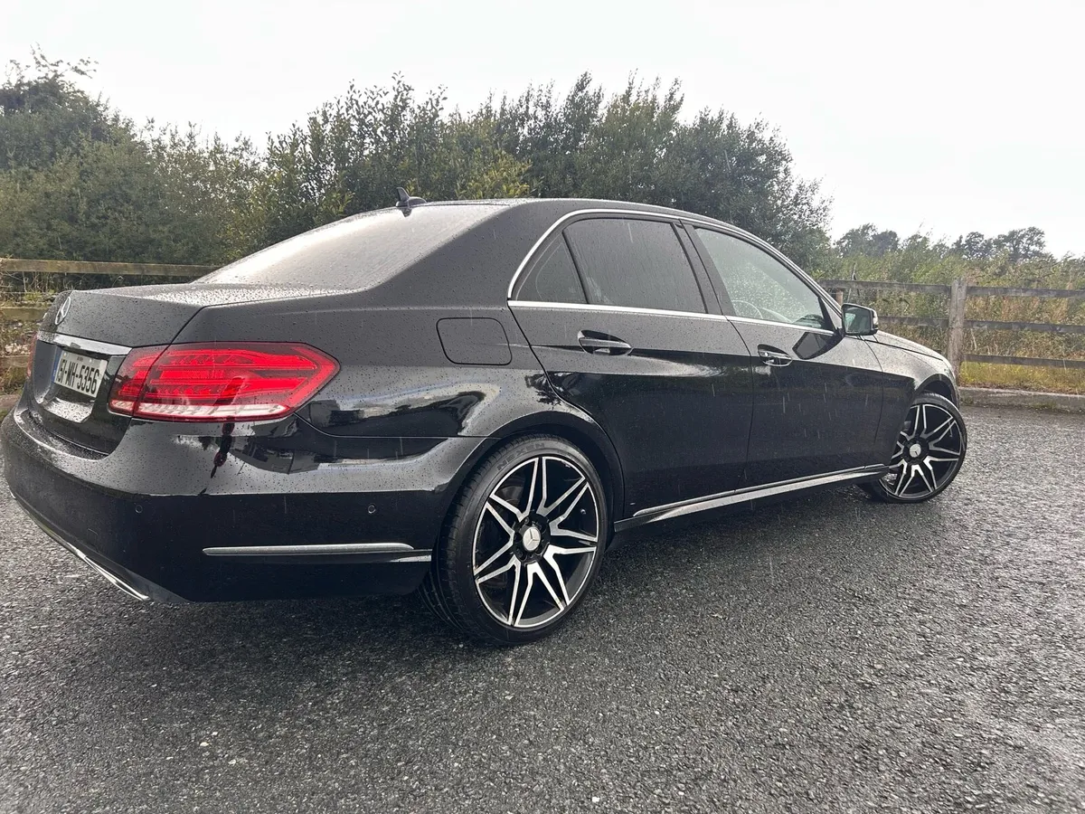 Mercedes E220D Bluetec SE Premium NCT 09/26 - Image 3