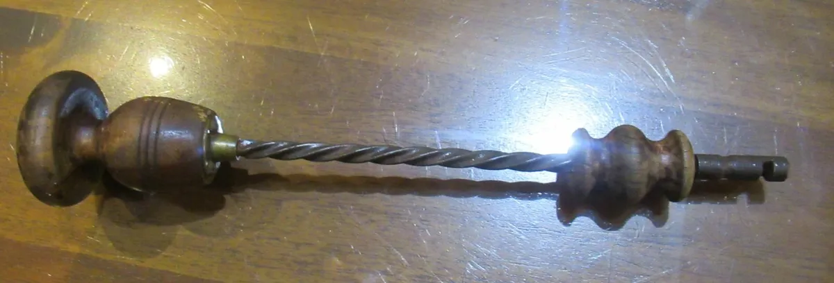 tool antique vintage  drill  twisting screwdriver - Image 2