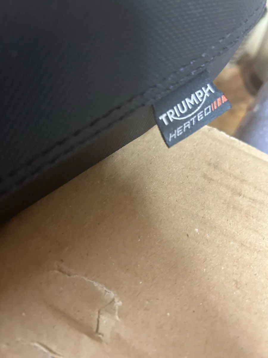 Triumph tiger pillion heated seat - Image 2