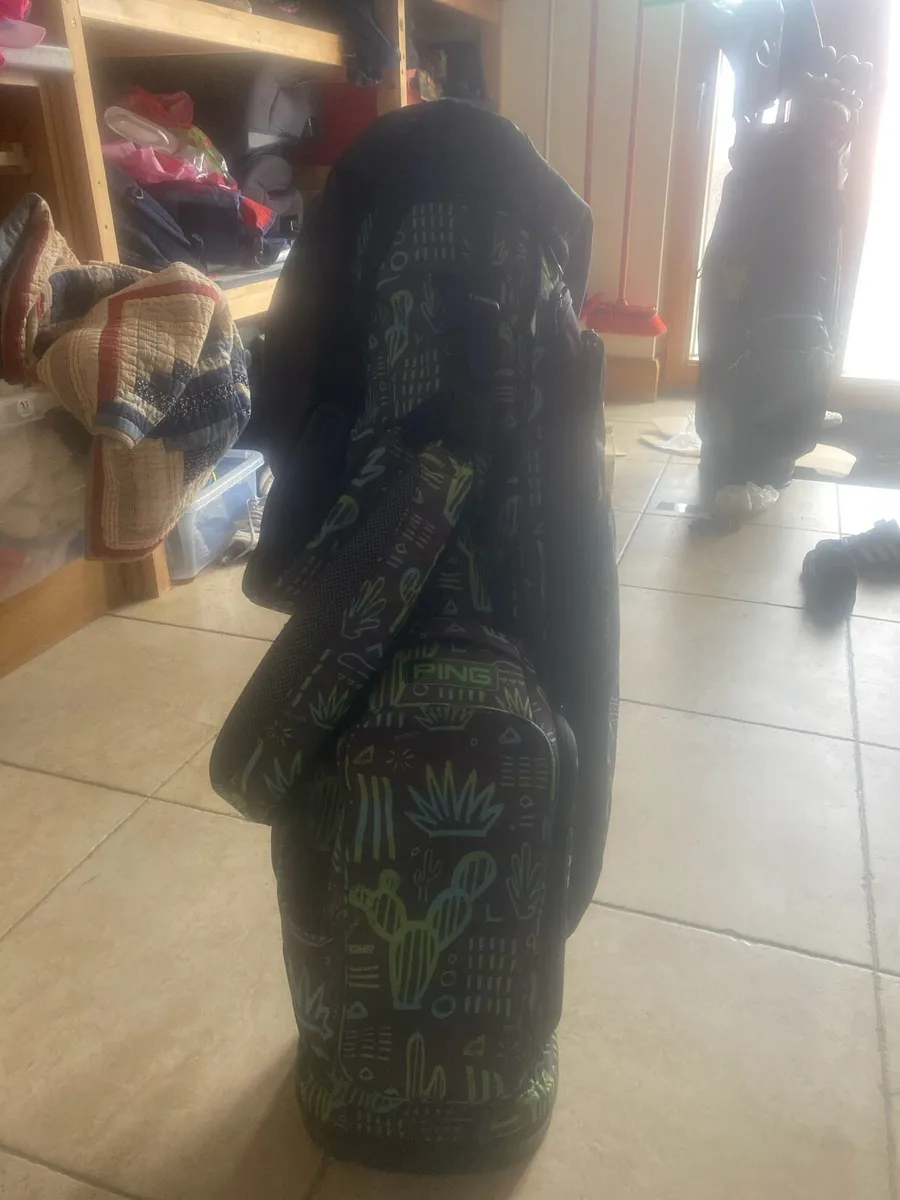 Ping golf bag - Image 2