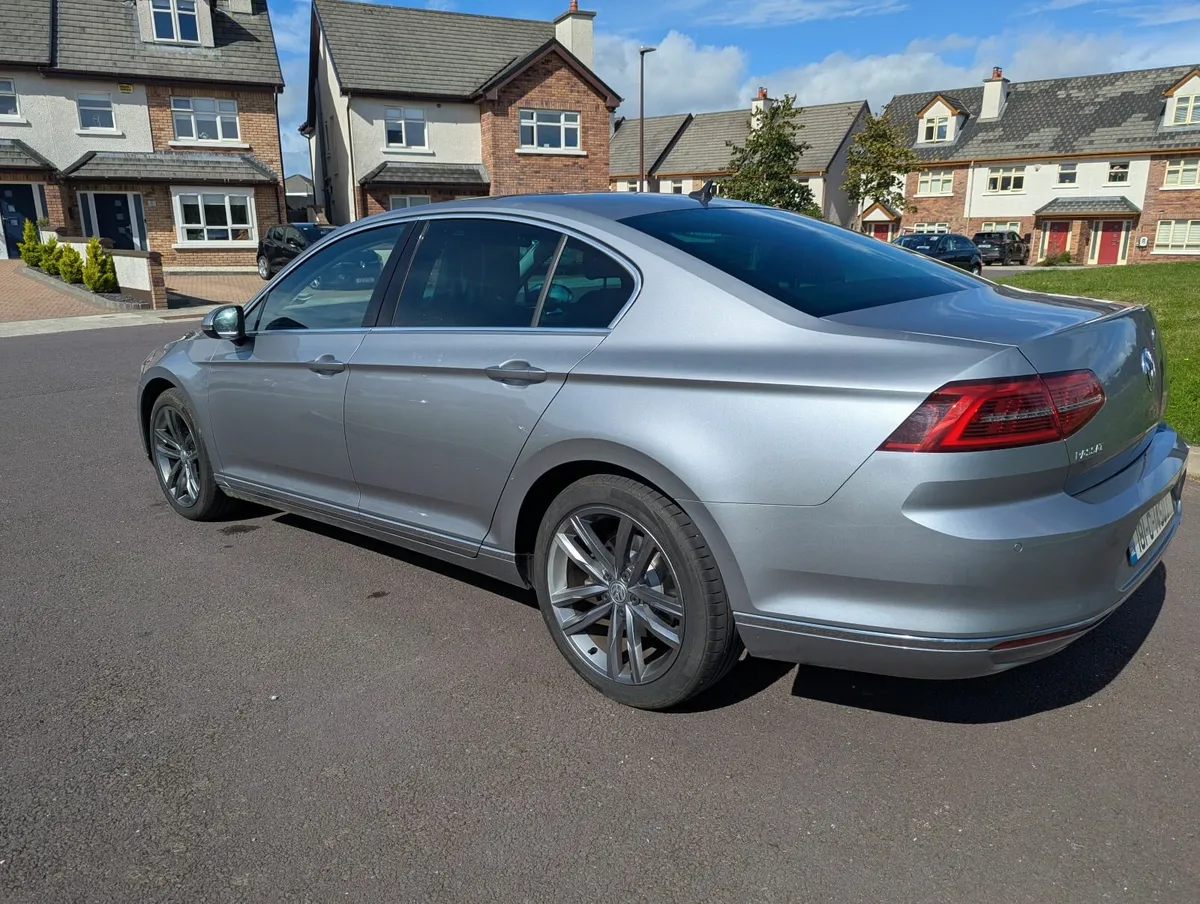 Volkswagen Passat GT, 2.0L 150BHP - Image 2