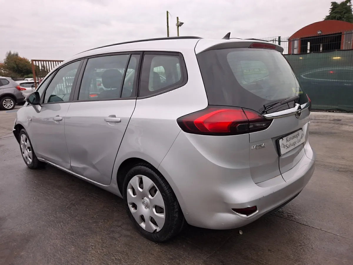 *2014 Opel Zafira 2.0L Diesel 7 Seater - Image 3