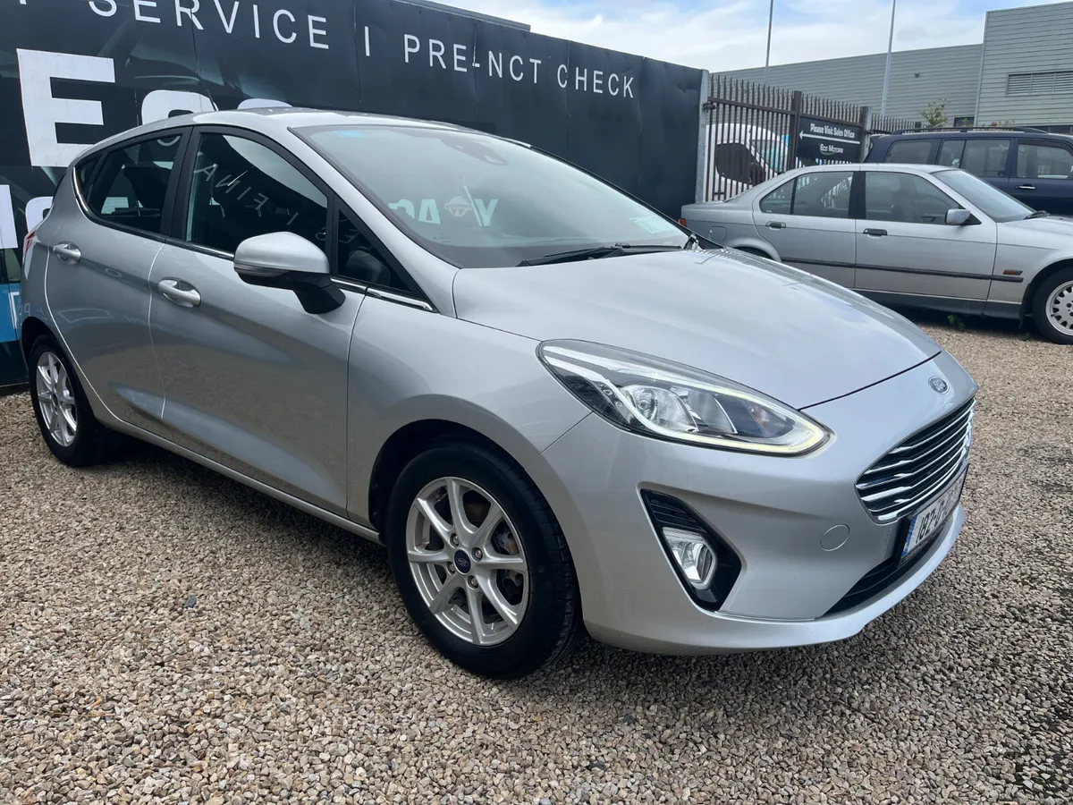 FORD FIESTA, 2018 (182) 1.1 PETROL, MANUAL - Image 1