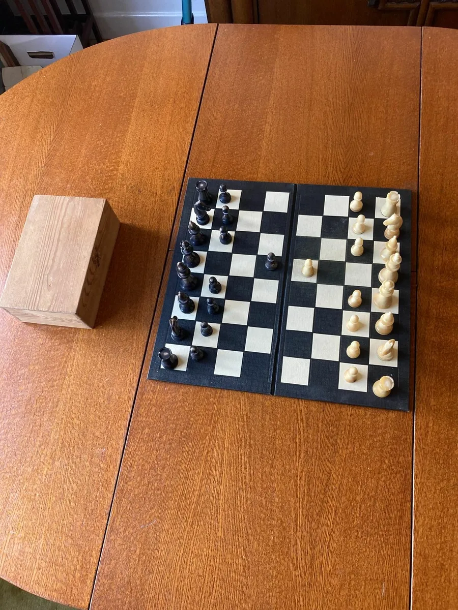 Chess Set - Vintage - Image 2