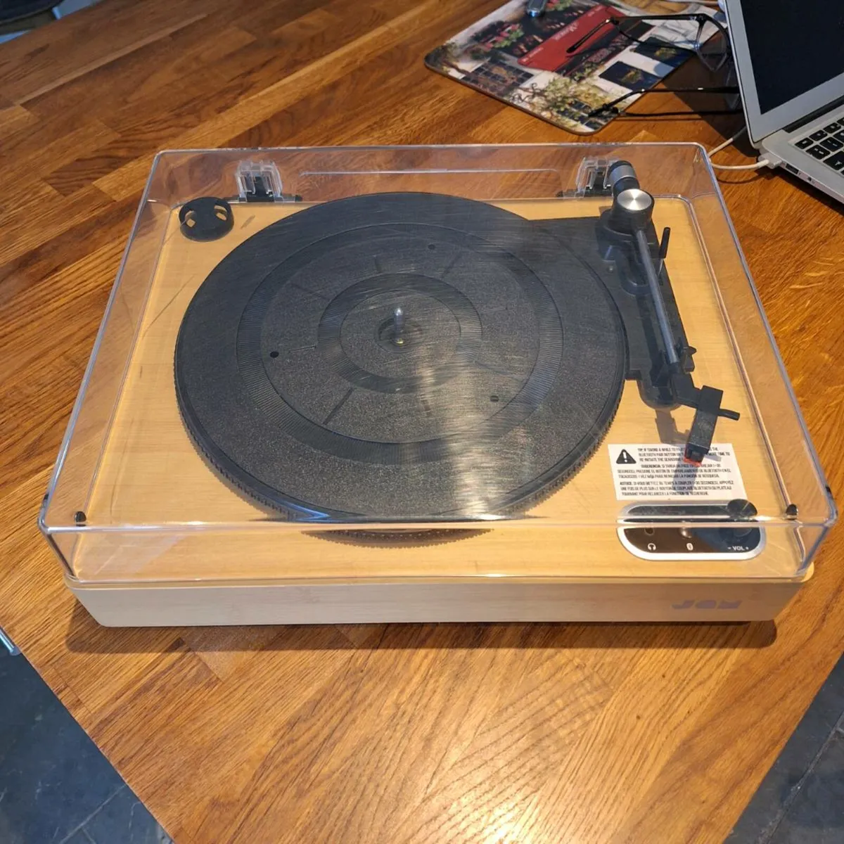Record player with Bluetooth