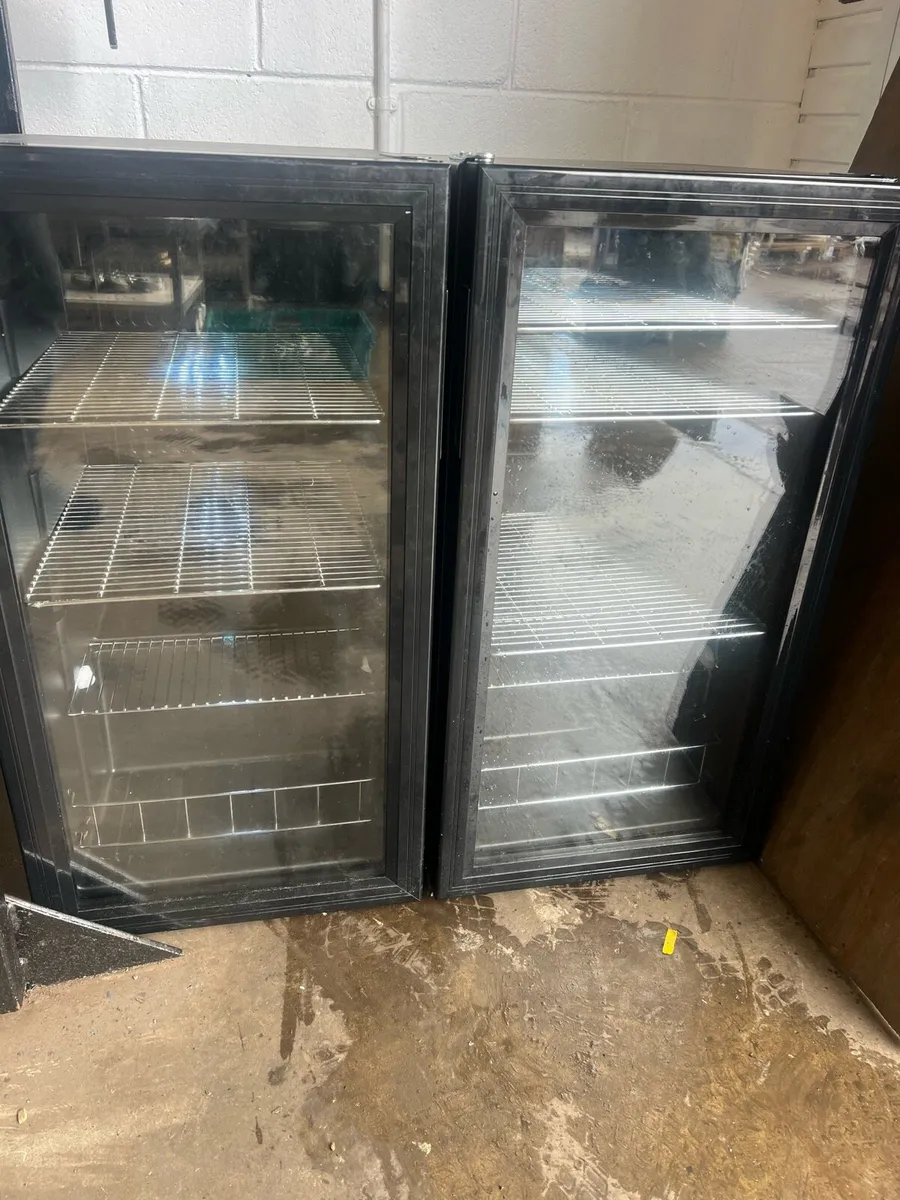 New Single Undercounter drinks fridge - Image 1
