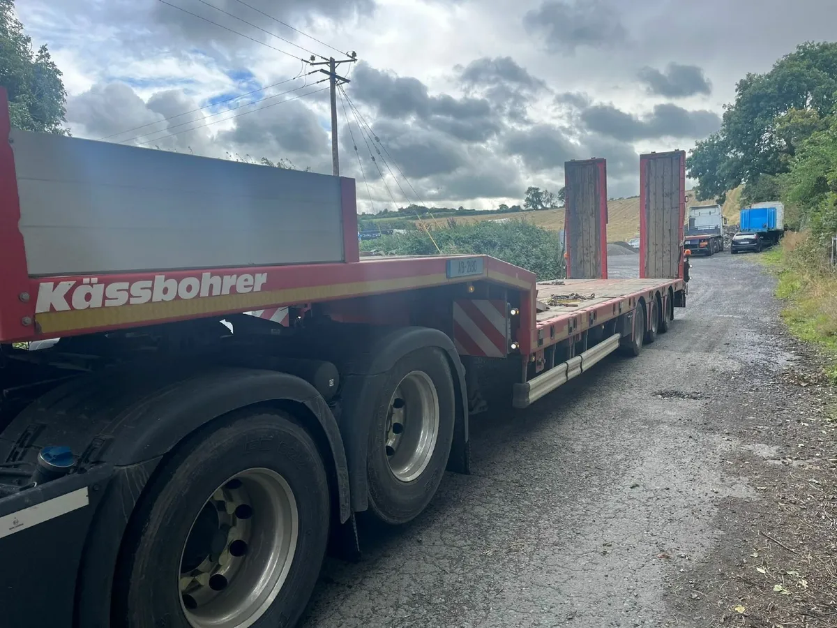 2023 - 3 Axle - Kassboher Extendable Low Loader - Image 2