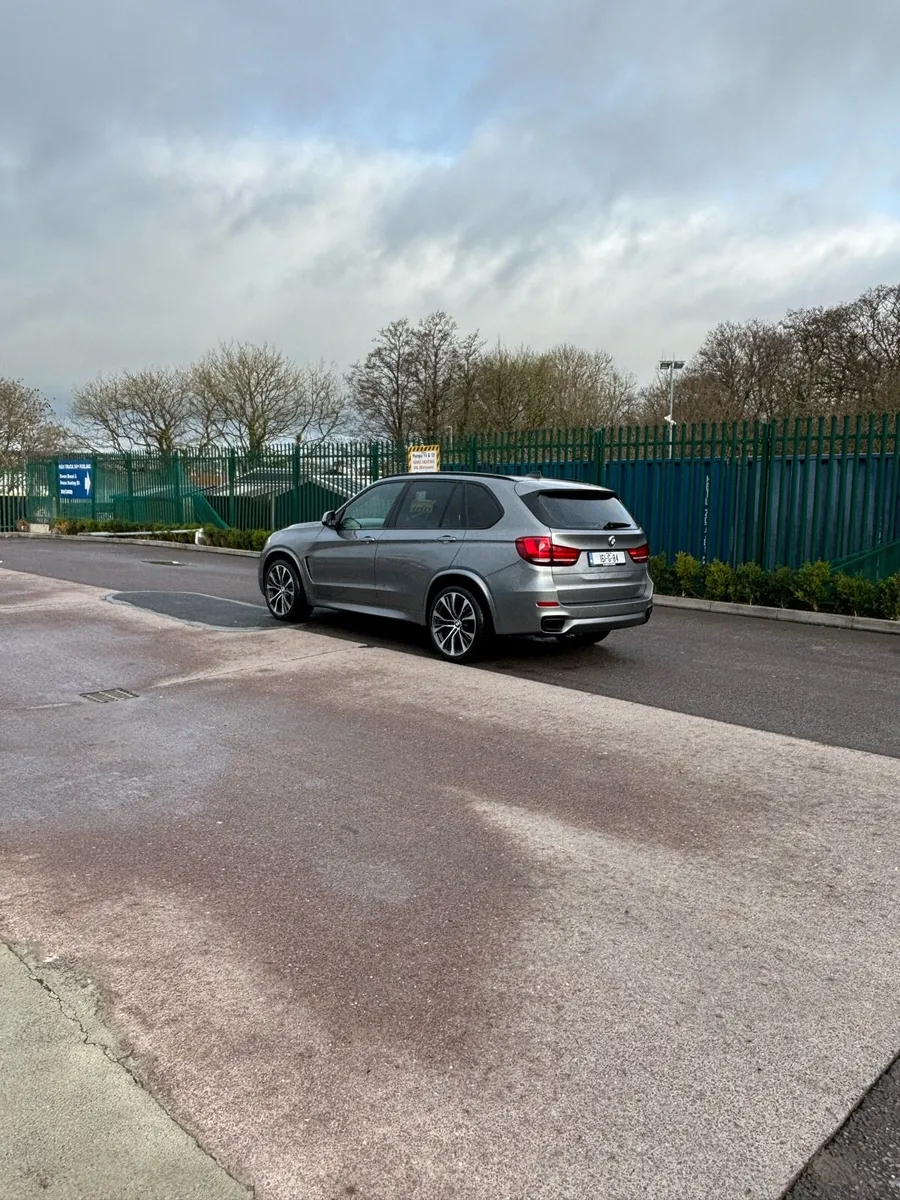 BMW x5 m50d m sport 3.0 - Image 3