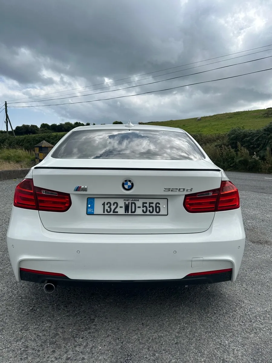 BMW 320d M sport  2013 - Image 2