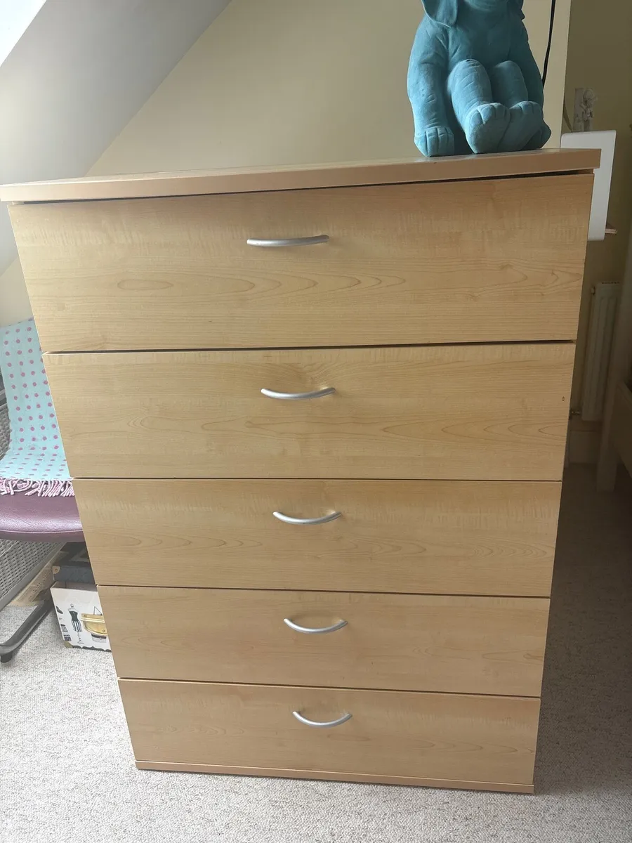 Chest of drawers - Image 1